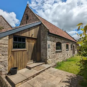  Guest house Regilbury Court, Grooms House